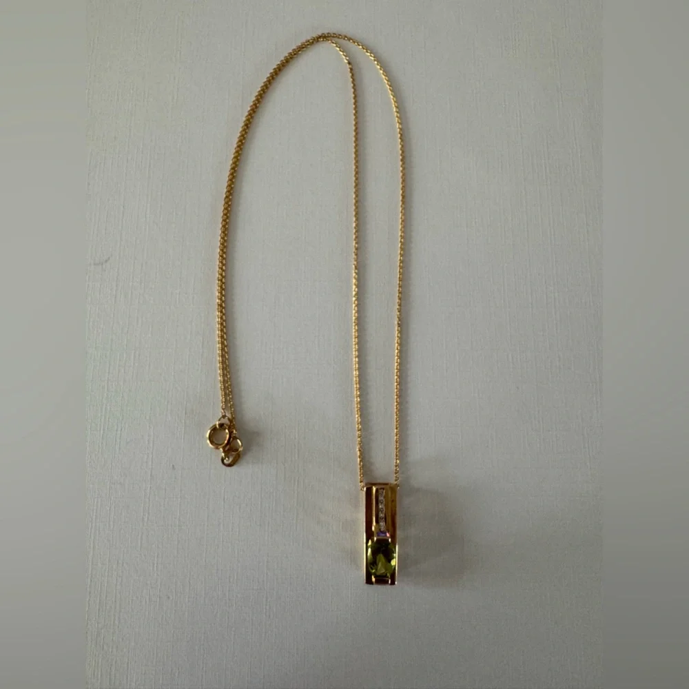 Midas 14K Gold Necklace with Peridot & Diamond Pendant - Picture 4 of 11